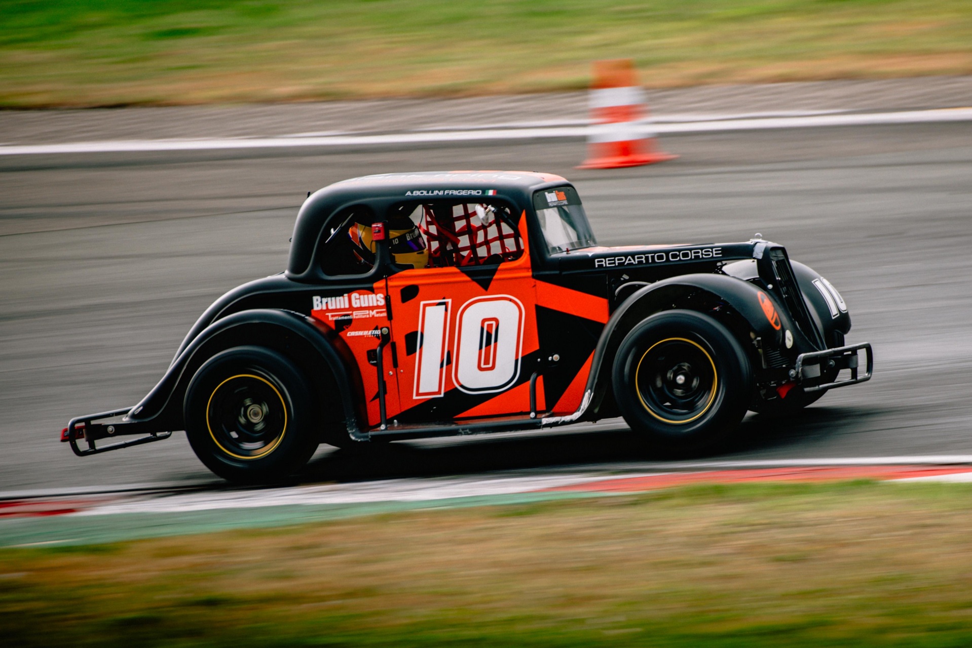 Buono regalo Legends Cars Race - 130 CV